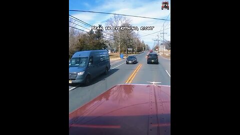 Yup, ONLY YOU out here 👀🤦‍♂️🤷‍♂️👏😂🤣#truckdriver #shorts #reel #dashcam #driving #Commentary
