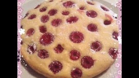 QUICK AND EASY WHITE CHOCOLATE AND RASPBERRY CAKE RECIPE