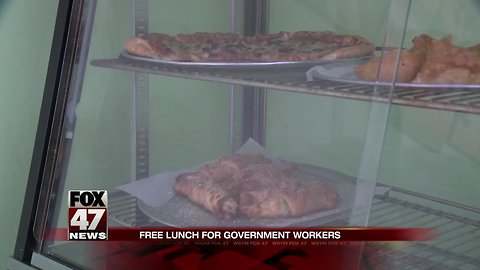 Toarmina's Pizza offering free lunch to government employees