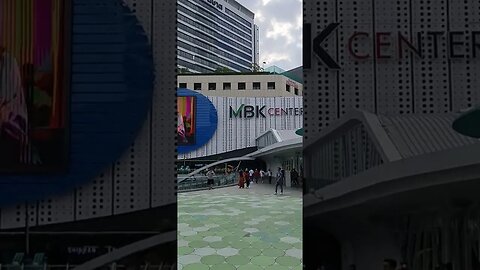 MBK Mall And BTS Station 🚉 Bangkok Thailand 🇹🇭 #shorts #bangkok #thailand #bts #mall #shopping