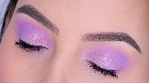 EASY Lilac Eye Makeup Tutorial using only TWO eyeshadows!