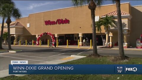 New Winn Dixie opens