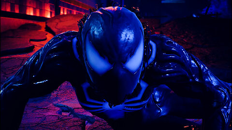 Venom Tells Mary Jane To Run In Marvel's Spider-Man 2