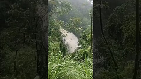 Cachoeira véu de noiva em Santa Leopoldina