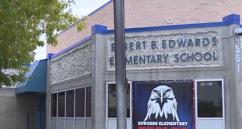 Edwards Elementary School's star rating goes up