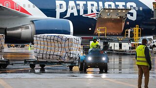 New England Patriots' Plane Delivers Masks From China