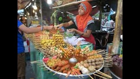 THAI FOOD NAKA MARKET PHUKET THAILAND - Amazing Thai Food