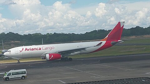 Airbus A330-243F N336QT landing in Manaus coming from Miami 🇺🇲🇧🇷