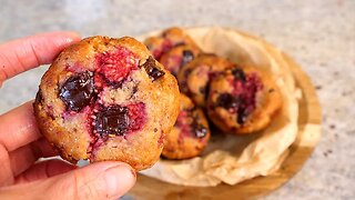 Raspberry and dark chocolate cookies | Keto vegan and gluten-free
