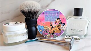 The Bee's Knees by Strike Gold Shave, Celebrating Women in the Wetshaving Community, Mühle Companion