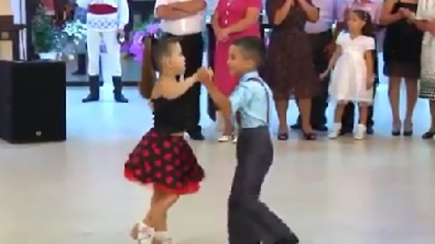6-Year-Old Duo Dancing Like Professionals