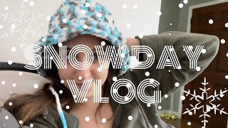 SNOW DAY VLOG | Spolier… I made some cool crafts