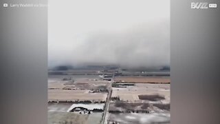 Vidéo spectaculaire d'un tempête touchant le Canada