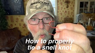 How to properly tie a snell knot for making a worm harness. #lakeerie #walleyefishing