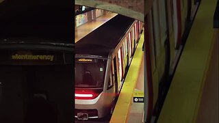 Sleek metro departure #viralvideo #montreal #subway