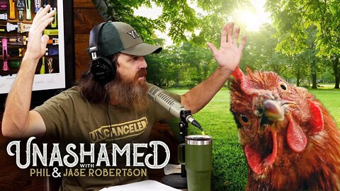 Jase Explains Gender Reveal Parties to Phil & the HOA vs. Jase's Yard Chicken | Ep 560