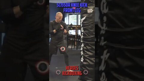 Heroes Training Center | Kickboxing & MMA - Scissor Knee Kick - Front | #Shorts