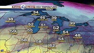 Metro Detroit Forecast: Still warm the rest of the week
