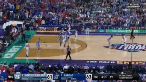 Final Four: NC Player Holds Chest, Can't Catch Breath, Sinks to Floor, Throws Up in Final Minutes