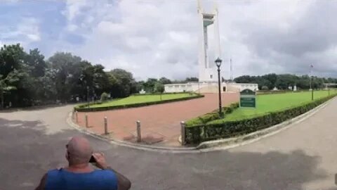 walking around Quezon city memorial circle please subscribe 360 view please like and subscribe