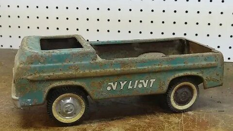 Rusty 1960's Nylint Ford Econoline Pickup Restoration