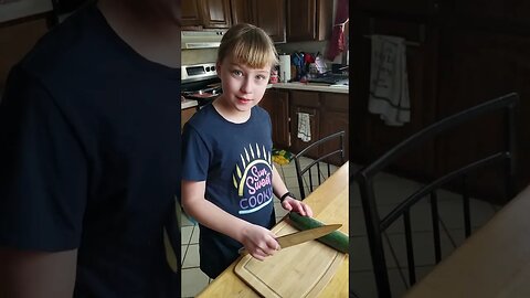 How to hold a Knife: Let's get back to the basics