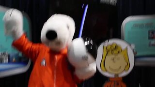 Astronaut Snoopy visits Comic-Con