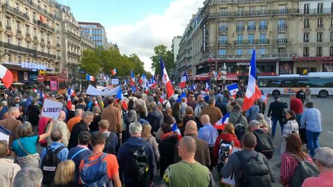 RDV de la Résistance, place du 18 Juin 1940 à Paris le 08 Octobre 2022 - Vidéo 1