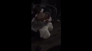 Toddler preciously welcomes home new baby sister