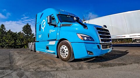 Trucking Down To Georgia In My 2023 Freightliner Cascadia