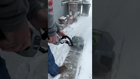 Worlds Smallest Snow Blower