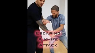 Escaping a Knife Attack