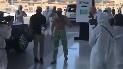 Conor Mcgregor arrives on fight island in Rolls Royce Phantom ready for UFC 257 in Abu Dhabi