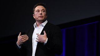 Elon Musk Says Mars Rocket Will Launch Into Space Next Year