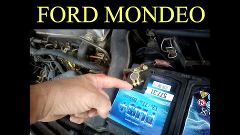 Ford Mondeo 1993 1996 - Como cambiar los terminales de la bateria