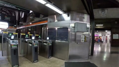 Boston 4K BACK BAY T #mbta Inside the #trainstation ORANGE Line Map -what does it look like?