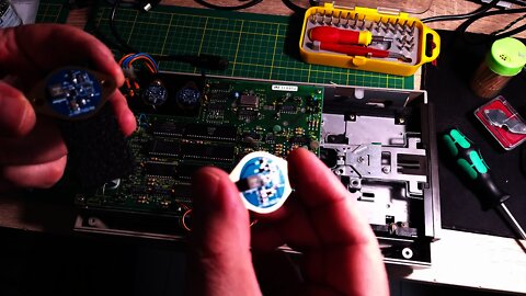 Raplacing the voltage regulators in the Commodore VC 1541 disk drive.