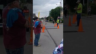 cheering runners #cheer #fyp #fypシ #viralvideo #viral #viralshort #runner #support #happy #help #fun