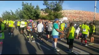 SOUTH AFRICA - Johannesburg Soweto Marathon (Video clips) (bse)