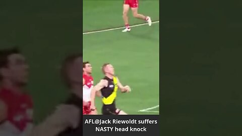 AFL@Jack Riewoldt suffers NASTY head knock #shorts #afl