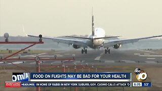 Report shows health concerns over airline food