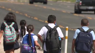 Parents worried about safety at new Las Vegas elementary school