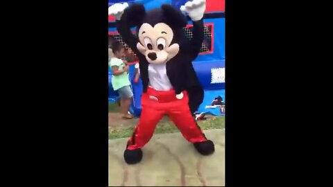 Disney lost their mind Mickey Mouse twerks for children now