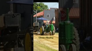 John Deere G sled pulling 2nd gear | Operated by a redneck hillbilly in a straw hat 2023
