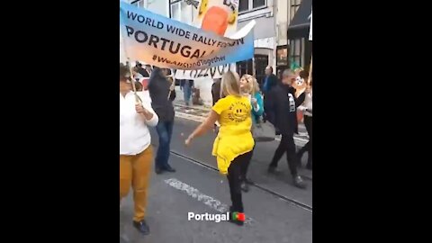 Lisbon, Portugal: Anti-vax protest (Nov. 21)