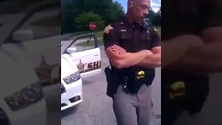 TYRANT COP ILLEGAL DETAINMENT ON SIDE OF ROAD