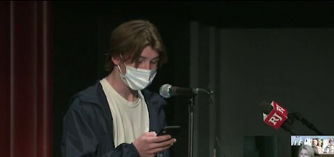 'We are alone': Student talks about death of classmate during CCSD board meeting