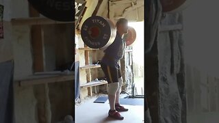 205 kg / 452 lb - Back Squat
