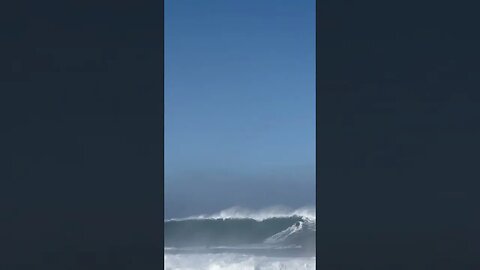 biggest wave ive ever seen at waimea bay!!!