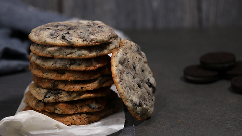 Cheesecake Cookies and Cream Cookies